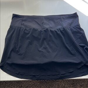 Athleta Women's Black Run With it 16” Skort - size 2X